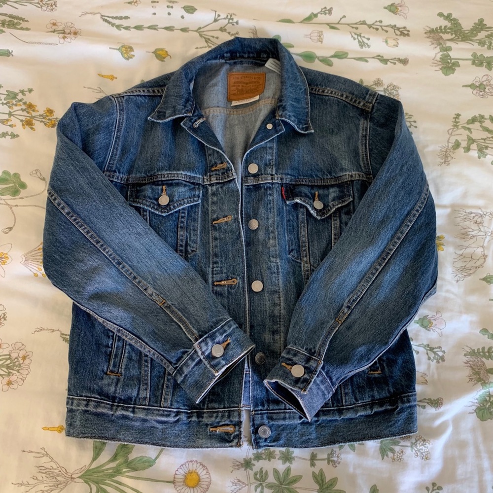 Levi’s ex boyfriend oversized trucker jacket